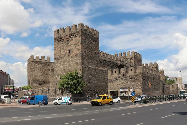 İzmir – Kayseri