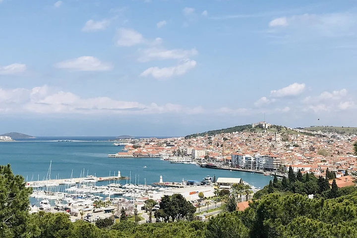 Where to Eat Ayvalık Toast in Ayvalık?